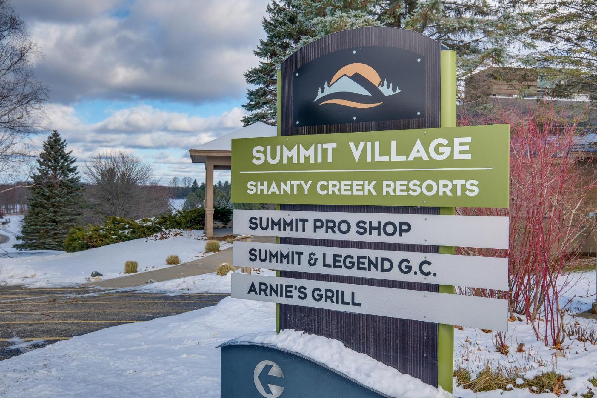 Bellaire Condo - Walk To Shanty Creek Resort! Экстерьер фото