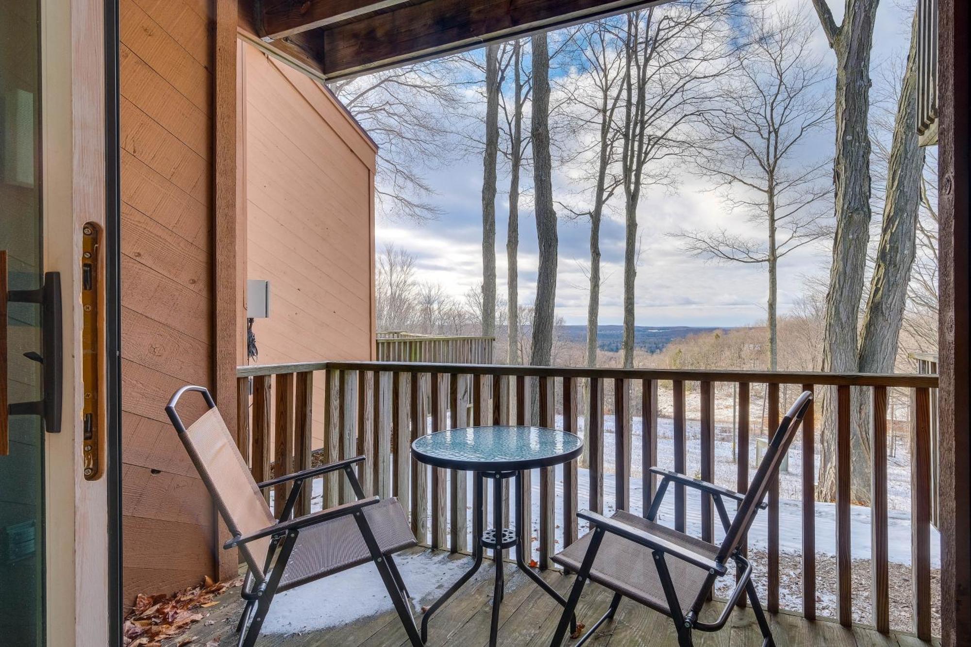 Bellaire Condo - Walk To Shanty Creek Resort! Экстерьер фото