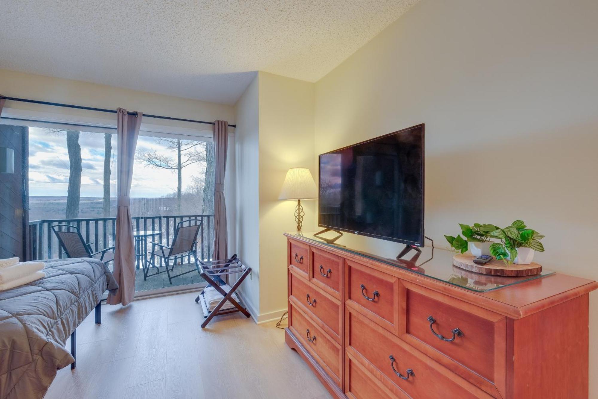 Bellaire Condo - Walk To Shanty Creek Resort! Экстерьер фото