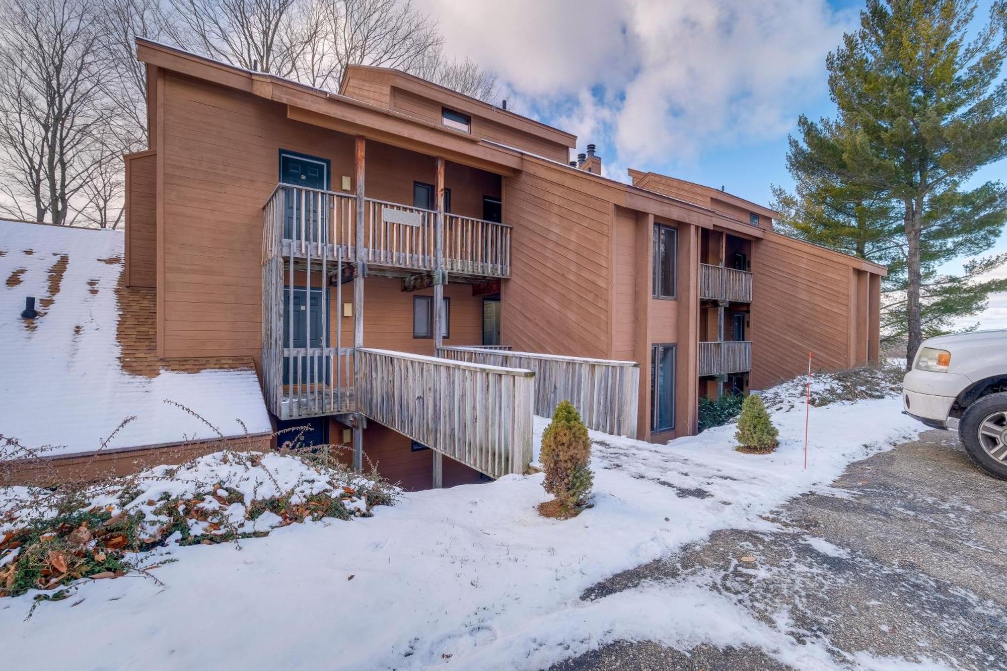 Bellaire Condo - Walk To Shanty Creek Resort! Экстерьер фото