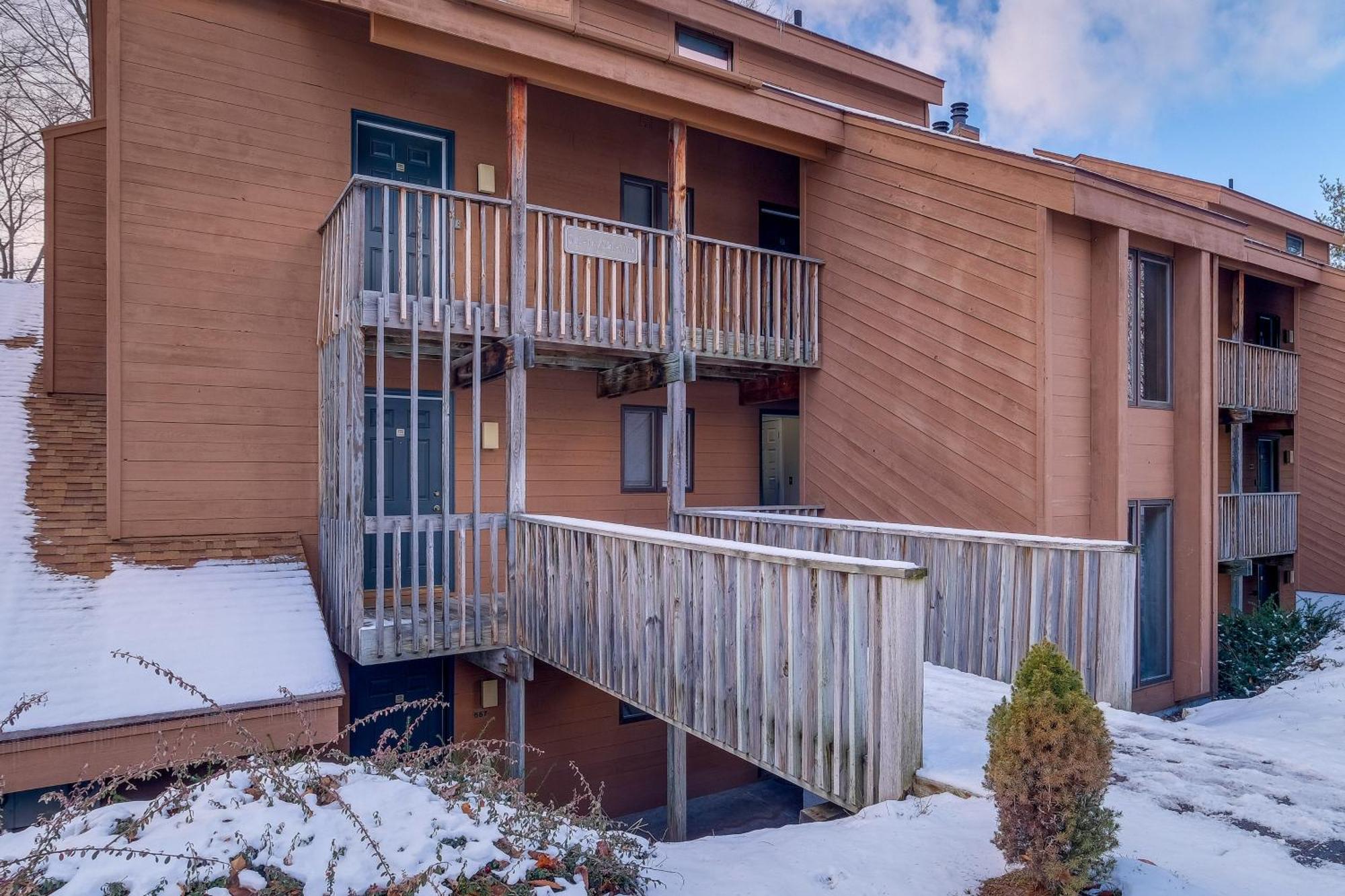 Bellaire Condo - Walk To Shanty Creek Resort! Экстерьер фото